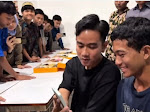 Wapres Gibran Kunjungi Sekolah Rakyat di Malam Hari, Fasilitasi Siswa Video Call dengan Orang Tua
