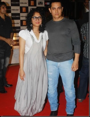 Aamir khan kiran rao at Rajneeti premiere