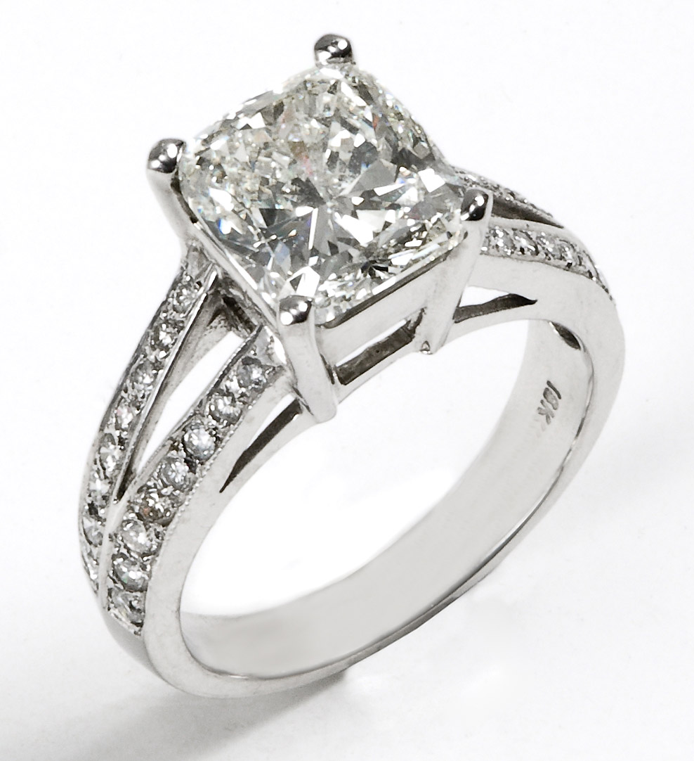 Solitaire Rings on Diamond Engagement Ring  Diamond Ring