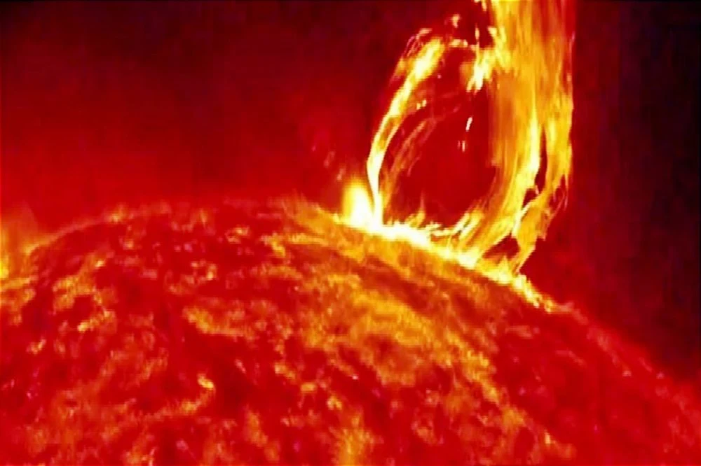 La sonda solar orbiter fue alcanzado por una erupción solar pero todo está bien