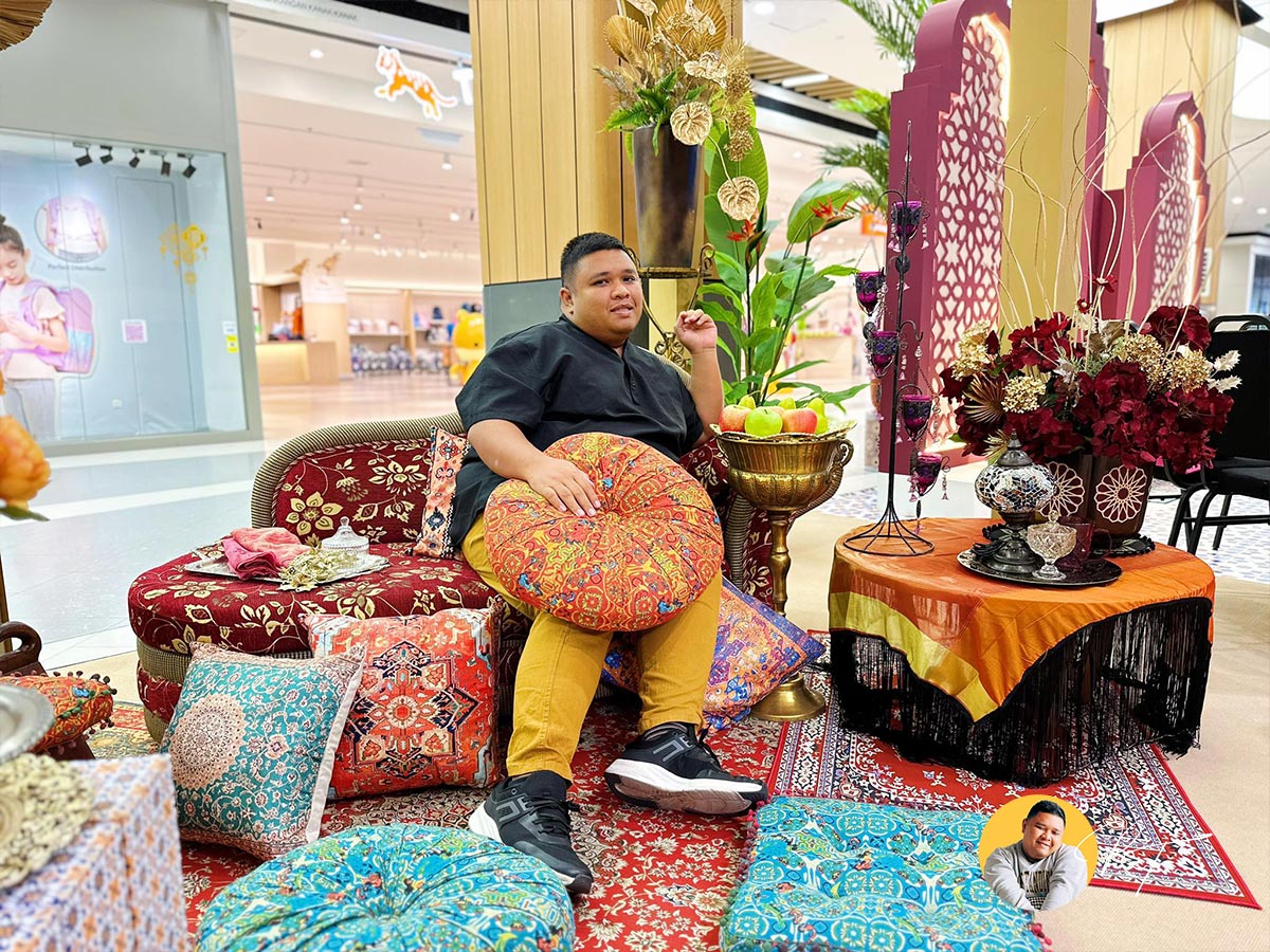 Kemeriahan Suasana Hari Raya Bertemakan Luminous Raya Di Atria Shopping Gallery