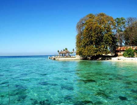 6 Hal yang Harus Anda Tahu Tentang Pantai Kubur, Wisata Favorit di Lampung