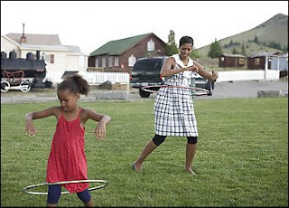 Michelle Obama hula hoop