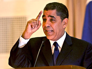 Resultado de imagen para Congresista electo Adriano Espaillat, advierte sobre estafa