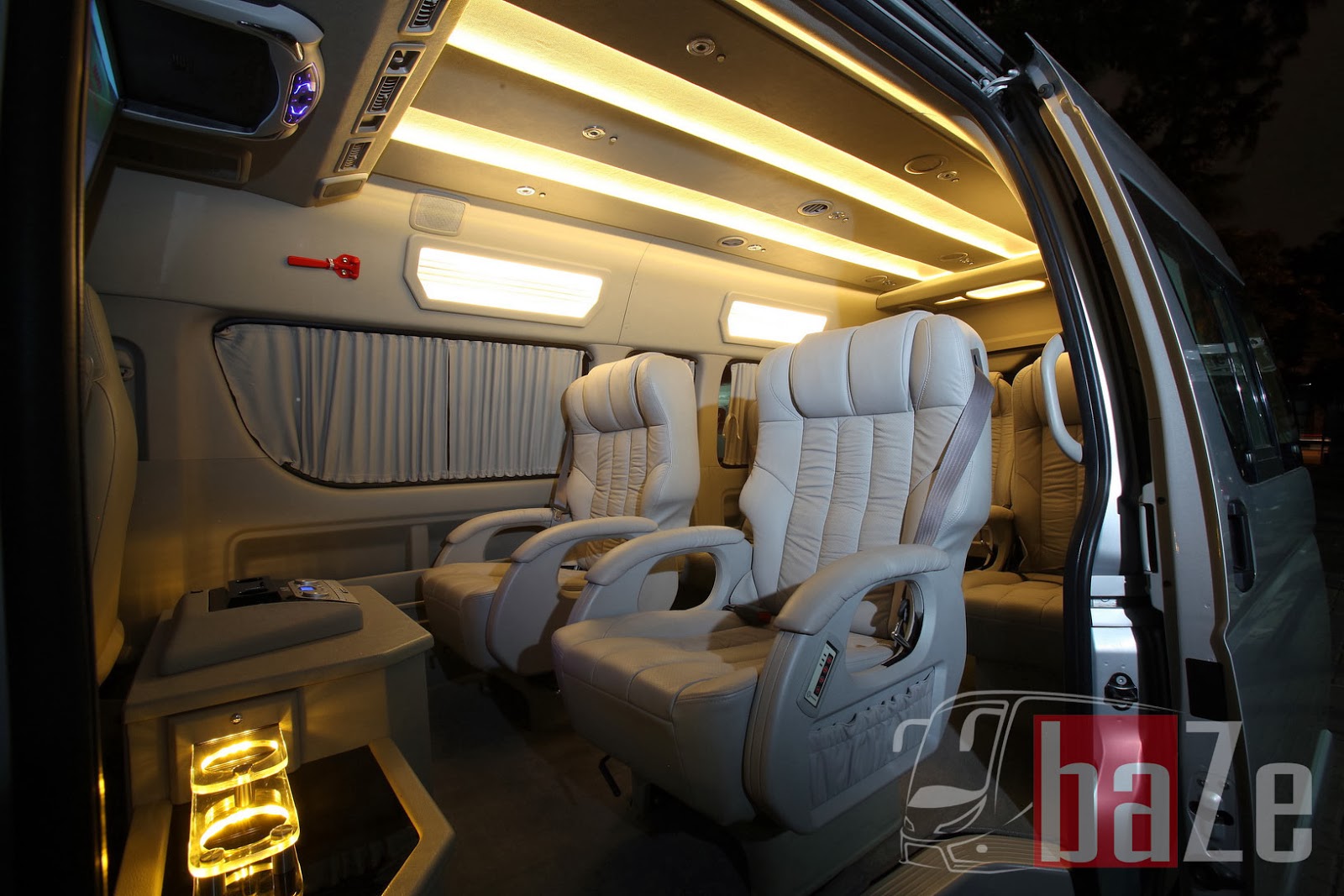 Foto Modifikasi Interior Mobil Minibus Sobat Modifikasi