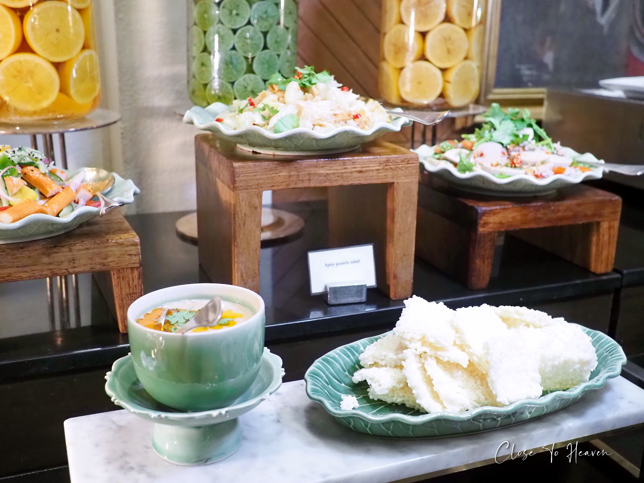 บุฟเฟ่ต์มื้อเย็น Grand Hyatt Erawan Bangkok