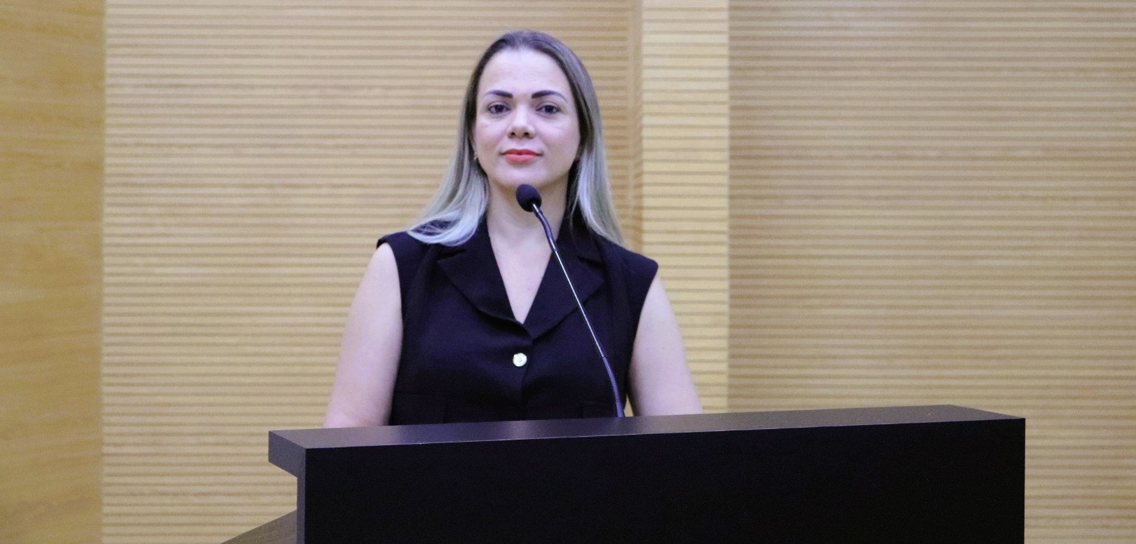 Machadinho d'Oeste: produtores rurais recebem pagamento de emenda da deputada Cláudia de Jesus