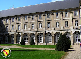 PONT-A-MOUSSON (54) - Abbaye des Prémontrés : les bâtiments conventuels