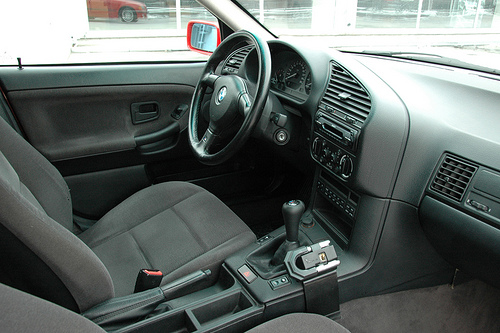 Labels BMW e36 325i interior picture