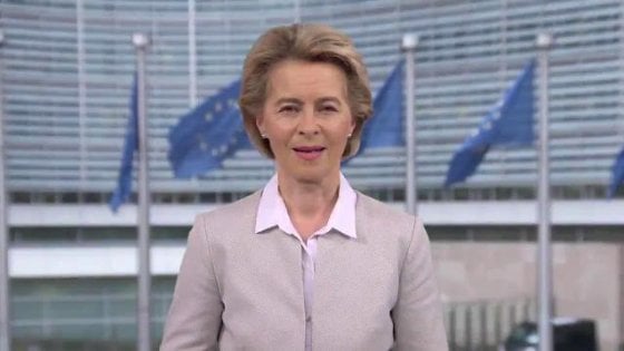 Von der Leyen: "Accordo con Pfizer per 50 milioni di dosi in più"