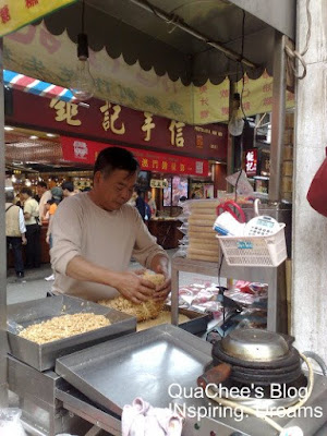 macau biscuit stall