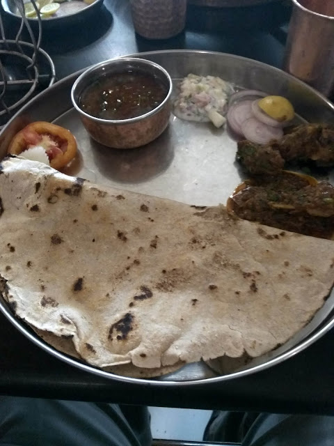 restaurant mutton bhakri