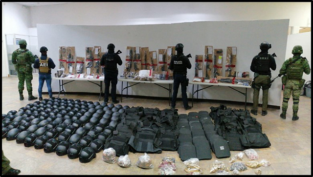 Cinco detenidos, drogas y un arsenal asegurado en Chihuahua, entre ellos un lanzagranadas