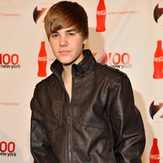 justin bieber pictures new 2011. Justin+ieber+2011+haircut+shirtless Appoitment at the page justin oct