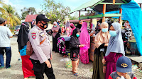 Bhabinkamtibmas Polsek Sajoanging Polres Wajo Pengamanan di Pasar Jalang