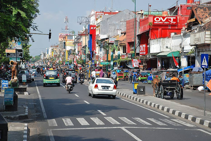 Tráfico en la calle Malioboro