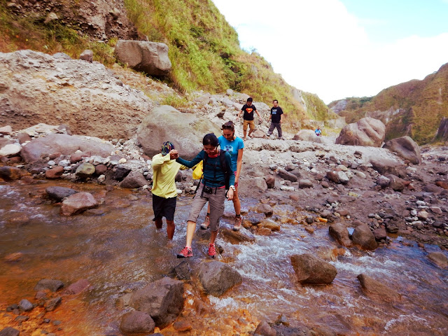 Mount Pinatubo Day Trip from Manila! 