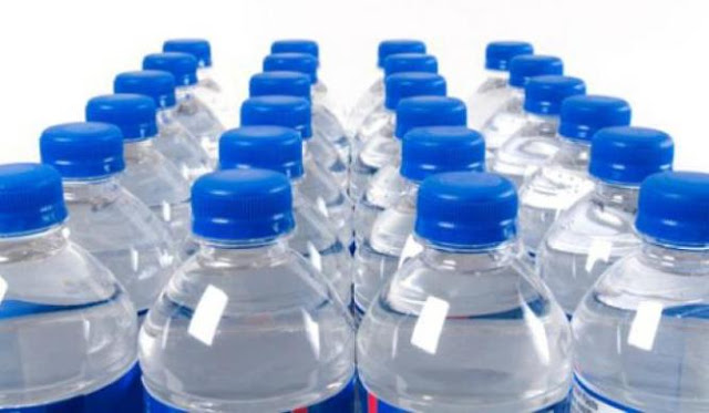 Bahaya konsumsi sisa air minum kemasan