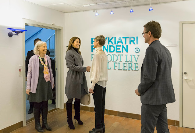 Crown Princess Mary attended a working meeting with the Danish Mental Health Foundation. 