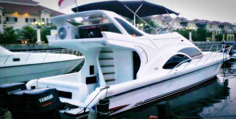 Sewa Kapal Speadboat Dari Marina Ancol