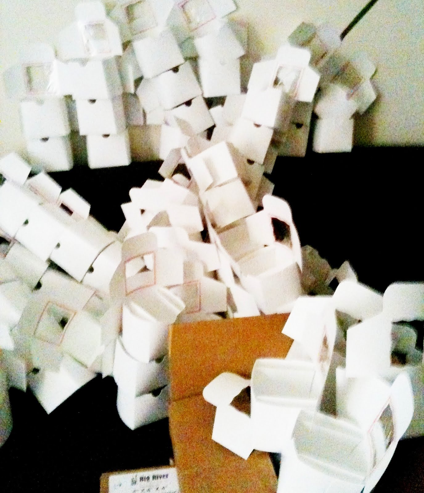 wedding cake boxes for transporting Here are some behind the scene pix:
