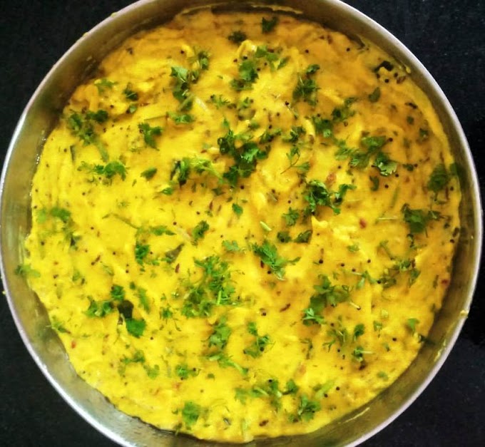दह्याचे बेसन (आंबट बेसनाच्या वड्या)