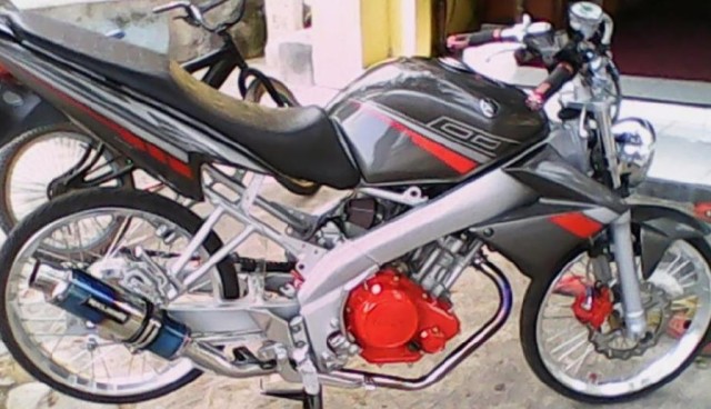  Modifikasi  Motor Vixion