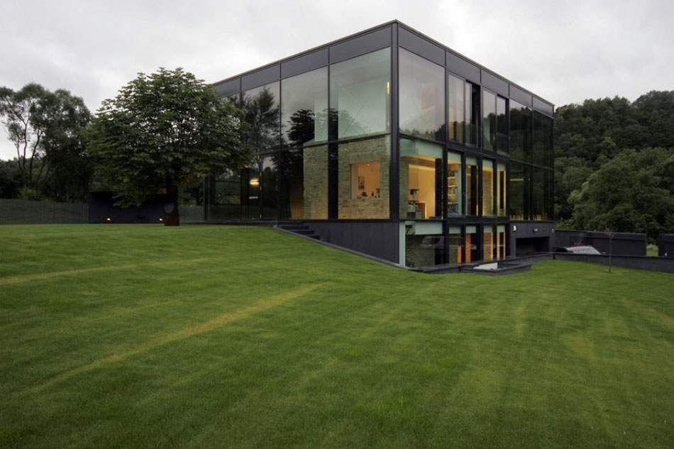 Glass House Designs