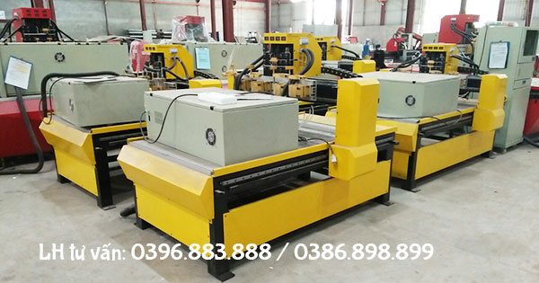 Máy cnc khắc gỗ mini giá rẻ bạn nên chọn 1