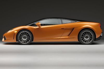 2011 Lamborghini Gallardo LP560-4 Bicolore Wallpaper