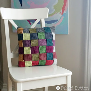 Crisscross Catona Cushion FREE Crochet Pattern by Susan Carlson of Felted Button