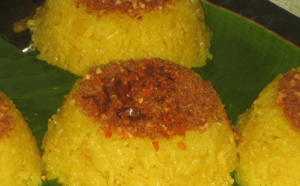Resep Keluarga nasi  ketan dan serundeng kelapa yellow 