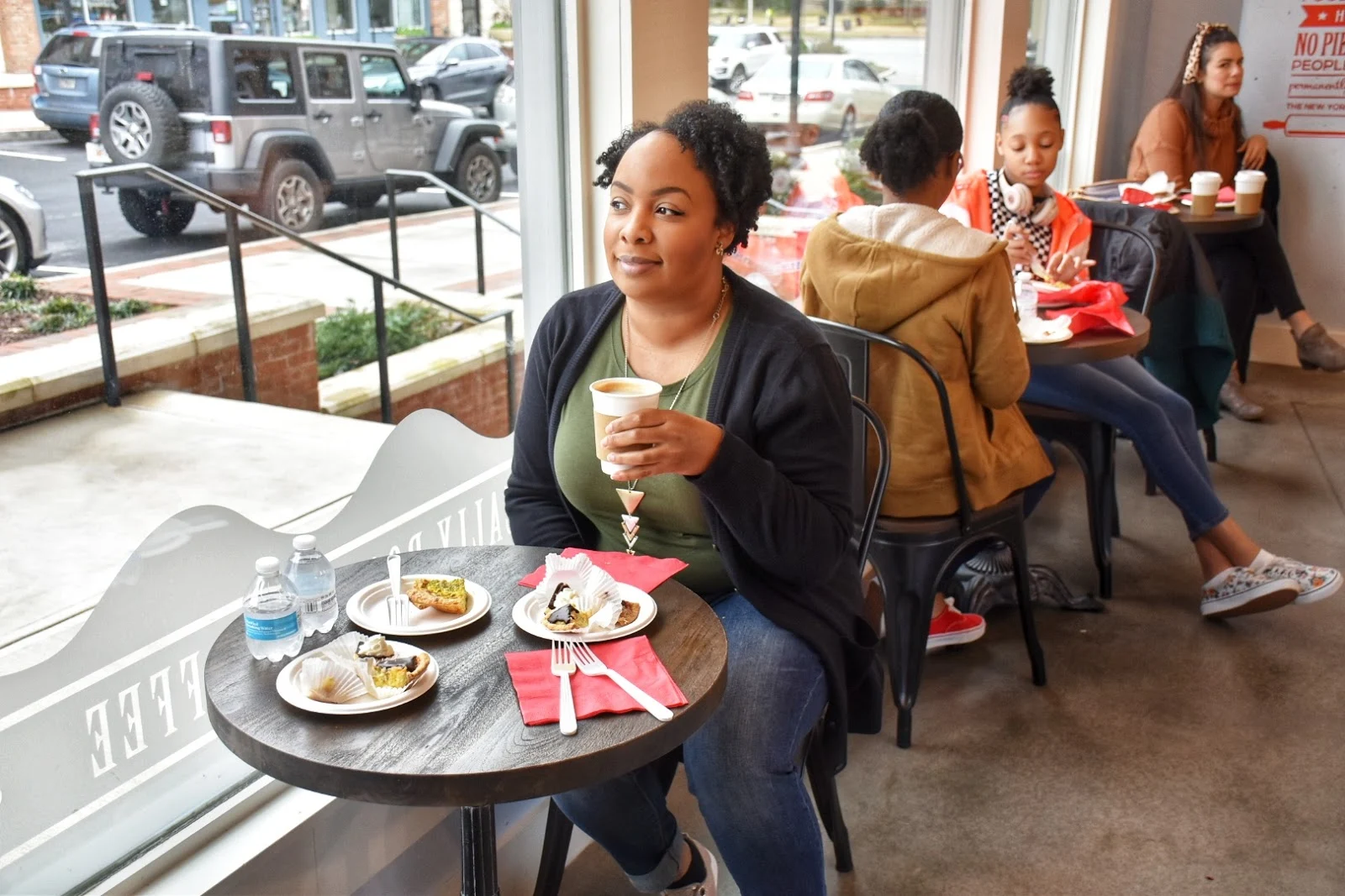 Must-Visit Places in Alpharetta: Evereve and Crave Pie Studio