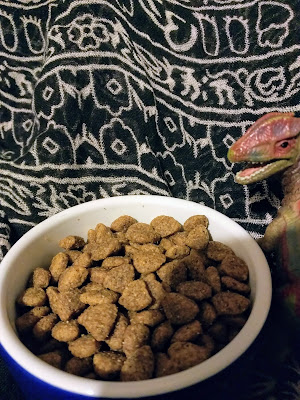 Turkey and pea kibble