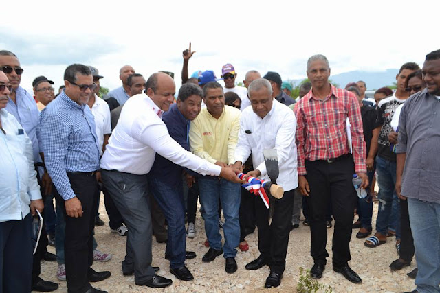 El presidente “Danilo Medina” no cumplió en Barahona con nada de lo que prometió durante sus campañas del 2012 y 2016.