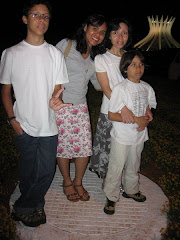 Filhos: Arthur, Linielle e Daniel