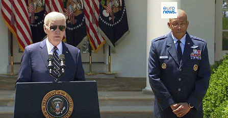 Joe Biden et le général afro-américain Charles Q. Brown