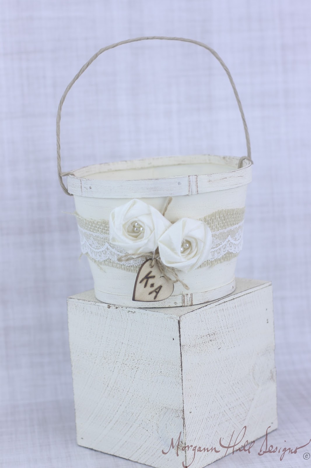 Wedding item basket for flower girl