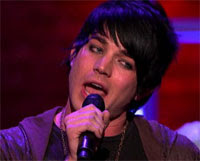 Celebrity Gossip : Adam Lambert