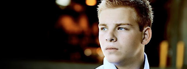 Jonathan Lipnicki Profile Pics Dp Images