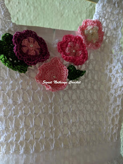 Sweet Nothings Crochet free pattern blog, free crochet girl's dress, this blog has video tutorials,