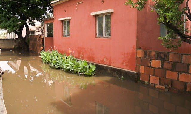 Afetados pelas inundações na Katembe pedem permanecer nos centros de acolhimento 