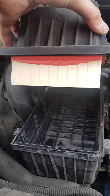 Air Filter Change Fiat Scudo, Dispatch, Expert