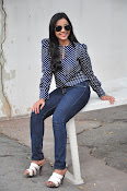 Nithya Shetty dazzling photo shoot-thumbnail-28