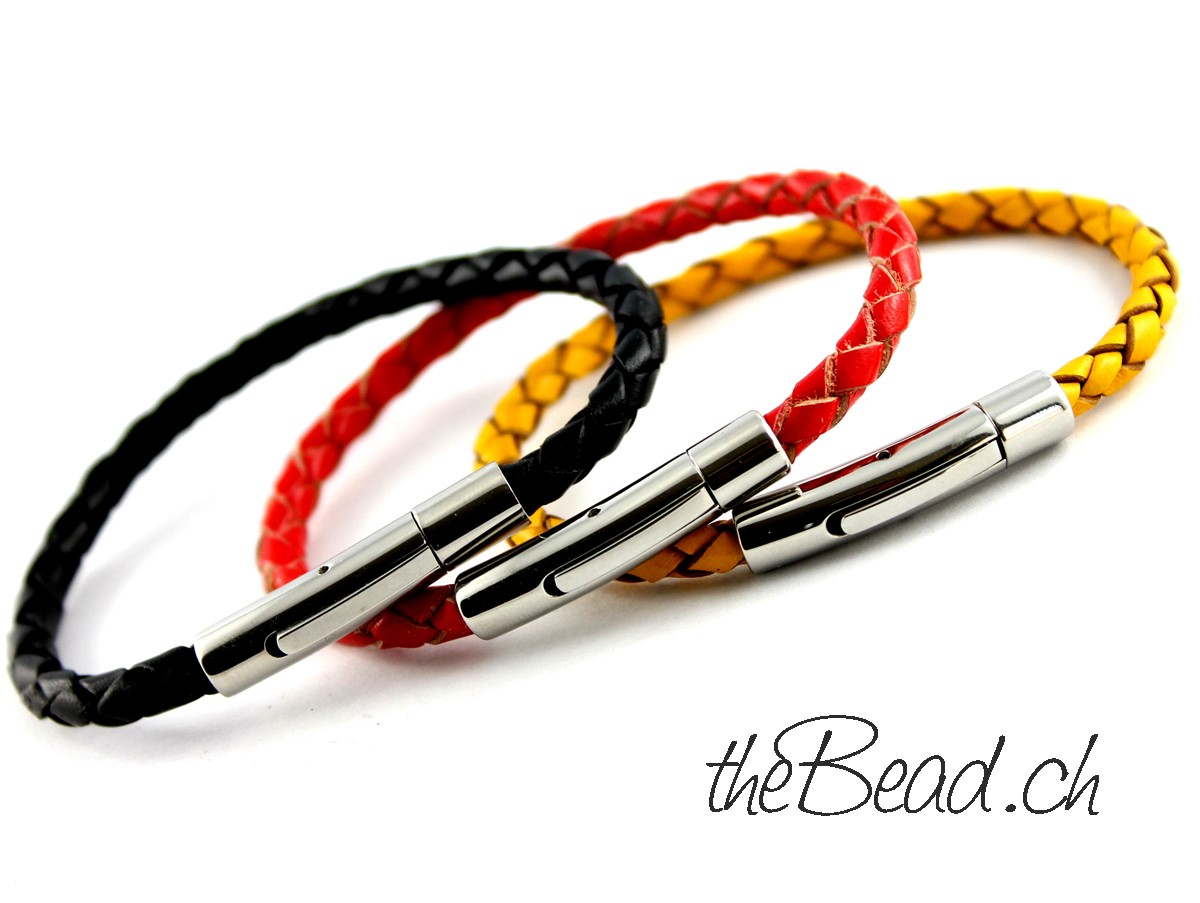 Weltmeister 2014 schwarz rot gold Armbänder bei www.thebead.ch