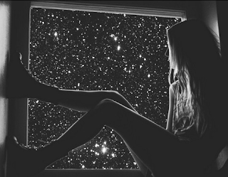 mirar las estrellas con amor