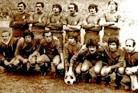 Selección de ESPAÑA - Temporada 1977-78 - Miguel Ángel, San José, Marcelino, Pirri, Camacho y Migueli; Antonio García (utillero), Rubén Cano, Asensi, Cardeñosa, Leal, Juanito y Ángel Mur (masajista) - YUGOSLAVIA 0, ESPAÑA 1 (Rubén Cano) - 30/11/1977 - Mundial de Argentina 1978, fase de clasificación - Belgrado (Yugoslavia), estadio del Estrella Roja - Alineación: Miguel Ángel; Marcelino, Pirri (Olmo, 13'), Migueli, Camacho; San José, Leal, Asensi, Cardeñosa; Juanito (Dani, 76') y Rubén Cano -  ESPAÑA se clasifica para el Mundial