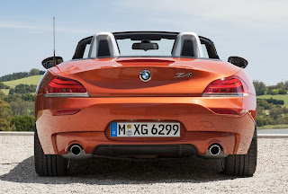 2014-BMW-Z4-Convertible-Pictures