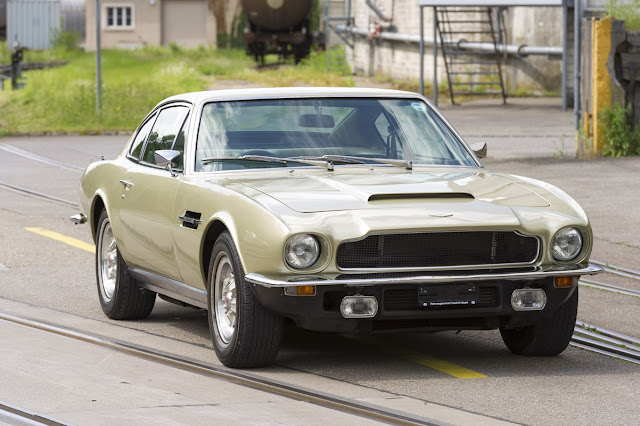 1973 Aston Martin V8