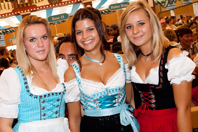 oktoberfest girls